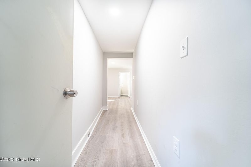 5th image of 507 4th Street