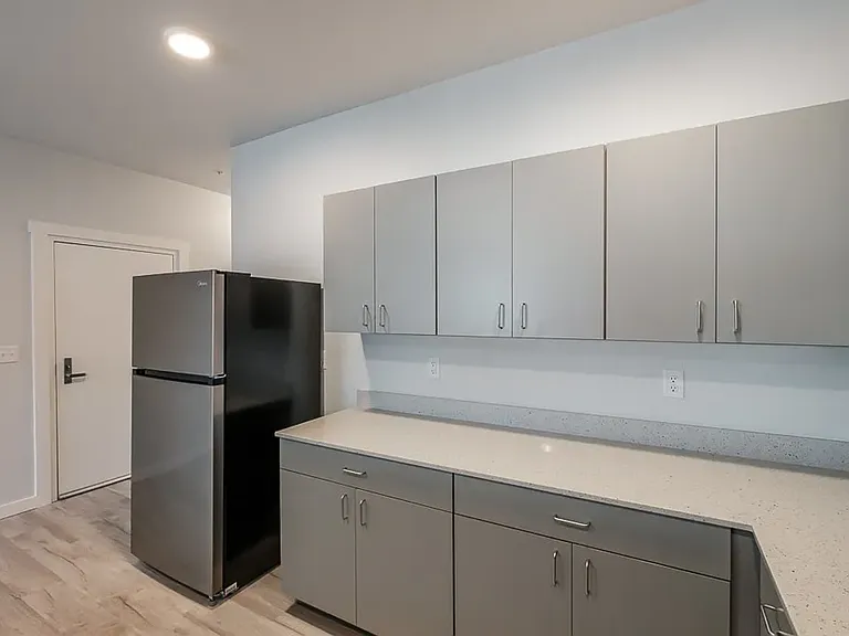 Cascade Meadows Apartments — Photo 8