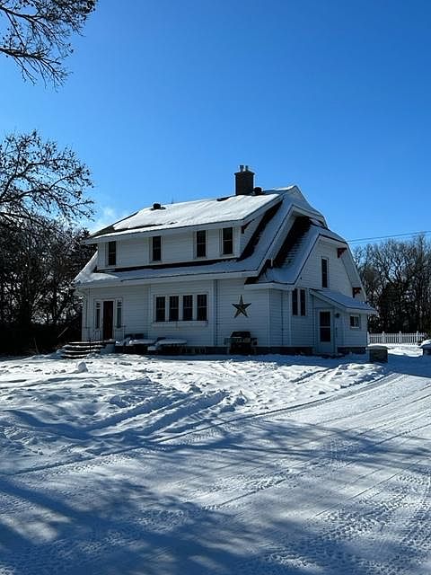 1st image of 1190 S Lake Dr