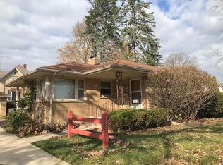 398 Grand Blvd, Elgin, IL 60120