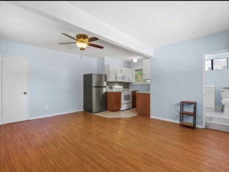 Mehani Cir — Photo 4