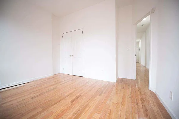 Rented by Park River | media 34