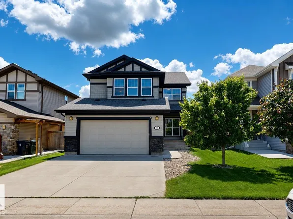 110 Meadowland Way, Spruce Grove, AB T7X 0S4