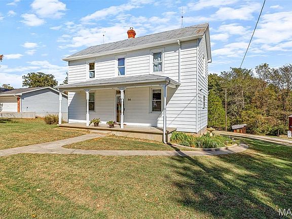 3rd image of 94 Jersey Ln