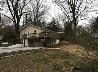 107 Walsh Ln, Oak Ridge, TN 37830