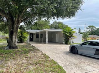 3375 Melody Ln, Sarasota, FL 34237