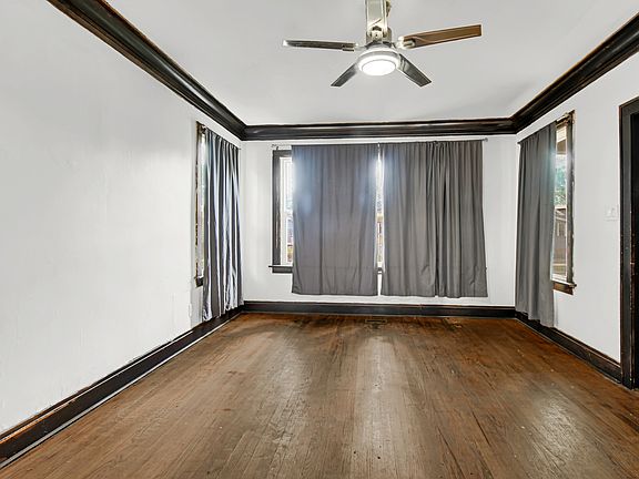 5th image of 10149 S Wentworth Ave