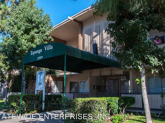 2nd image of 21909 Saticoy St APT 3
