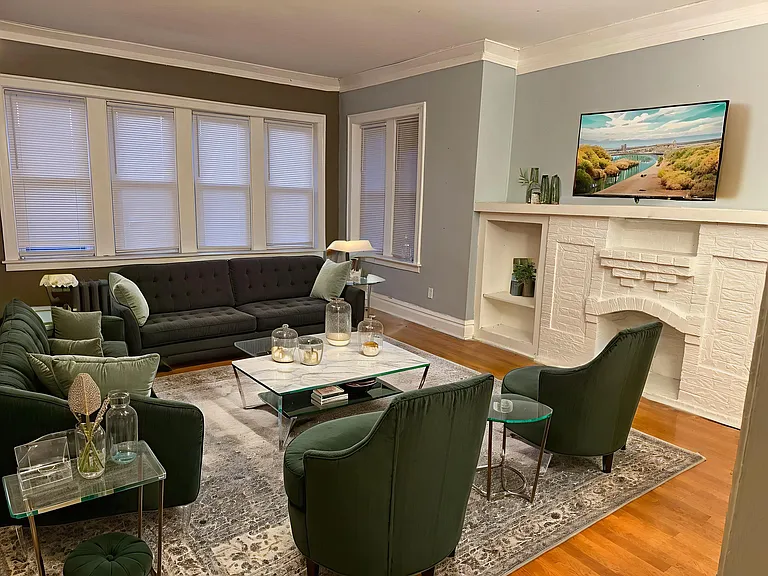 7819 S Euclid Ave #2 — Photo 6