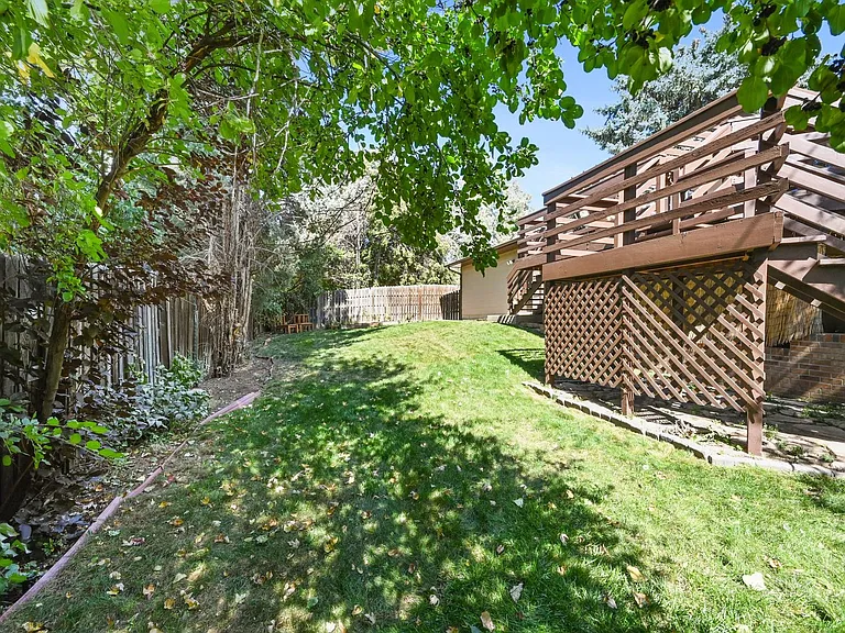 6535 Dover St #A — Photo 33