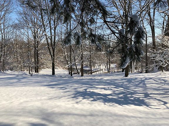 4th image of 800 County Route 8