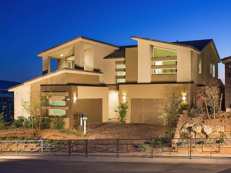 1st image of 2 Hilltop Crest St