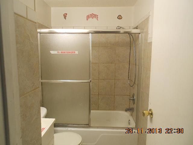 2nd image of 3245 Parklane Ave