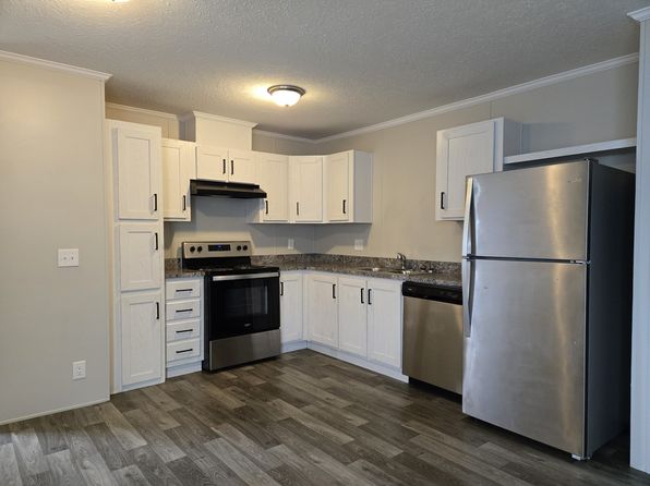 63 Eagle Dr