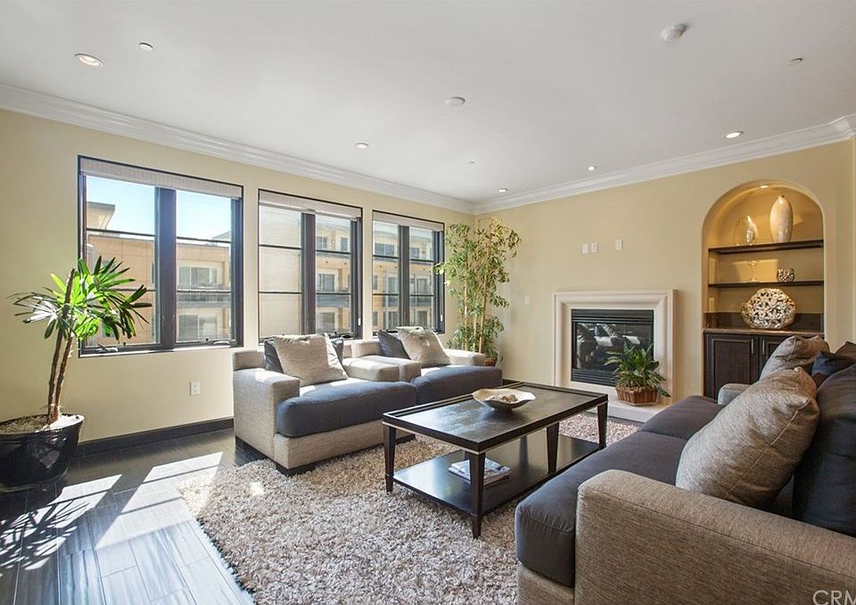1st image of 155 Cordova St Unit 303