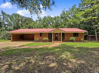 13757 Crystal Lake Dr, Coker, AL 35452