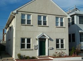 109 New York Ave