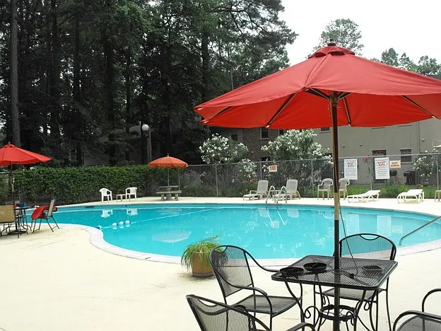 Foxcroft Apartments