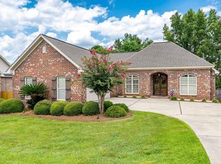 10 Woodside, Hattiesburg, MS 39402