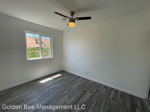3rd image of 825 E 108th St #1