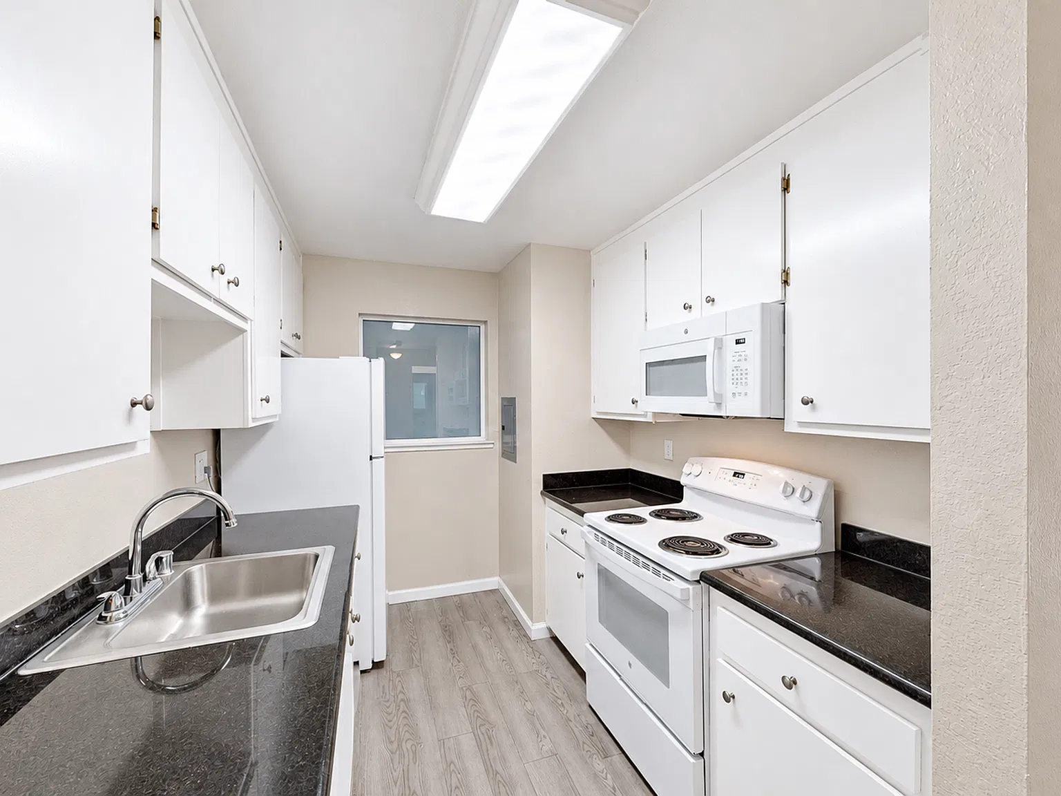 445 Ignacio Blvd — Photo 3