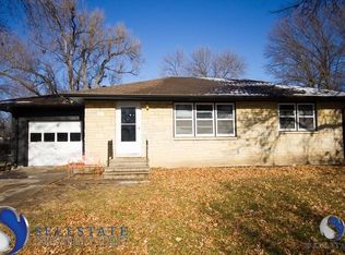 5640 Knox St, Lincoln, NE 68507