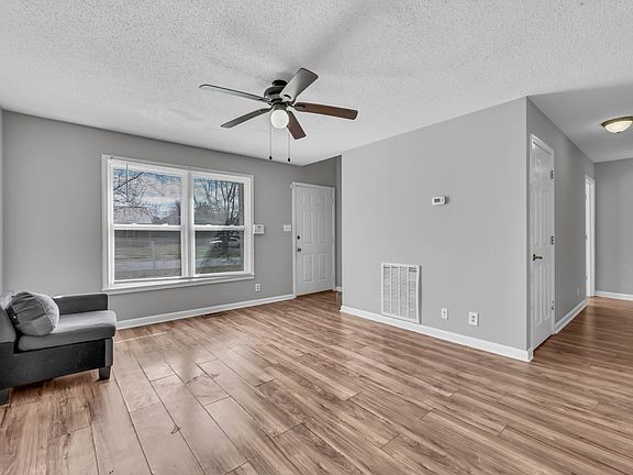 4th image of 773 Spees Dr