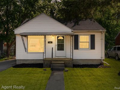 24460 Phlox Ave, Eastpointe, MI, 48021