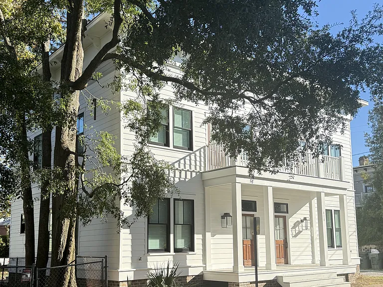 810 Jefferson St #B — Photo 1