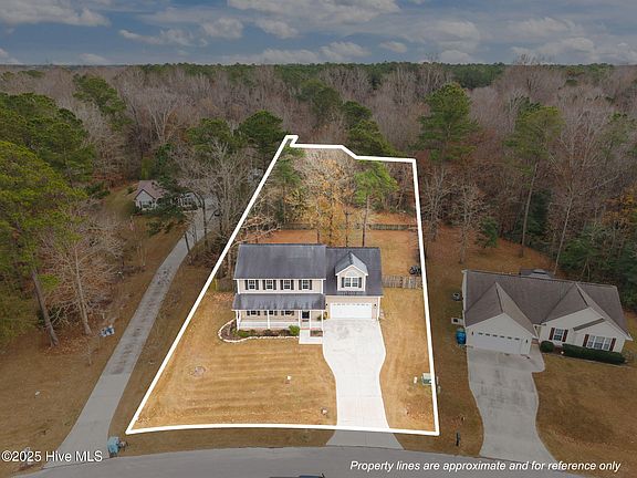 4th image of 704 Cattail Court