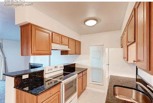 2 bed, 880 sqft, $2,150 — Photo 4
