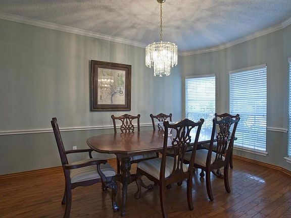 5th image of 2722 Chapel View Dr