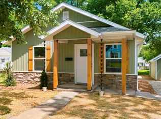 203 Vivian Street, Bolivar, MO 65613
