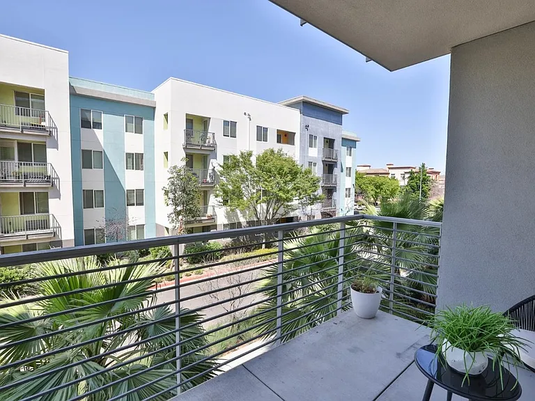 5925 Charlotte Dr #204 — Photo 14