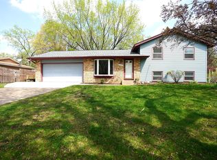 2909 109th Ave NW, Coon Rapids, MN 55433