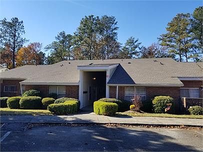 2nd image of 108 Westcliff Circle B