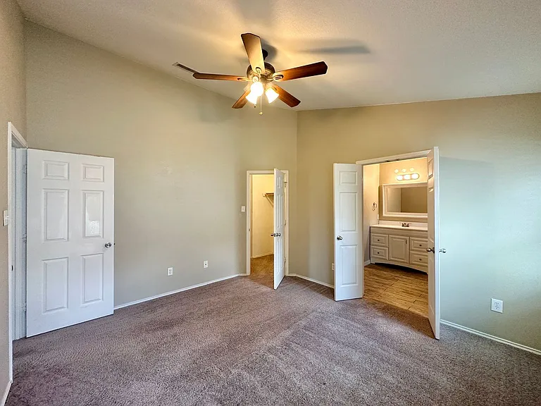 1308 Saddle Dr — Photo 19