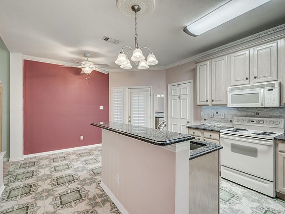 4th image of 1772 Massey Dr