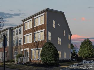 9552 Kings Parade Blvd, Charlotte, NC 28273