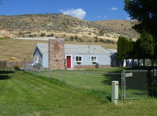 25 Juniper Ln, Monitor, WA 98836