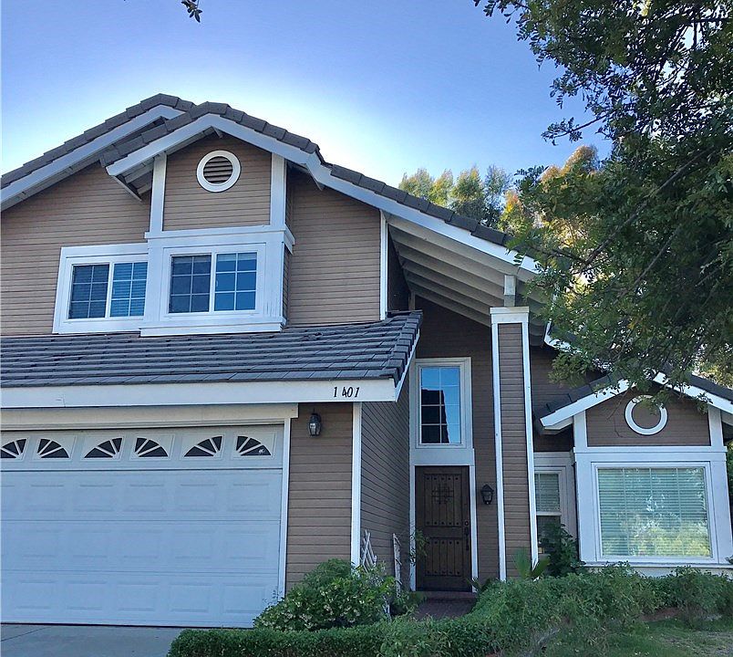 1st image of 1401 Stardust Dr