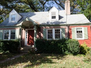 810 Jackson Ave #A, Takoma Park, MD 20912