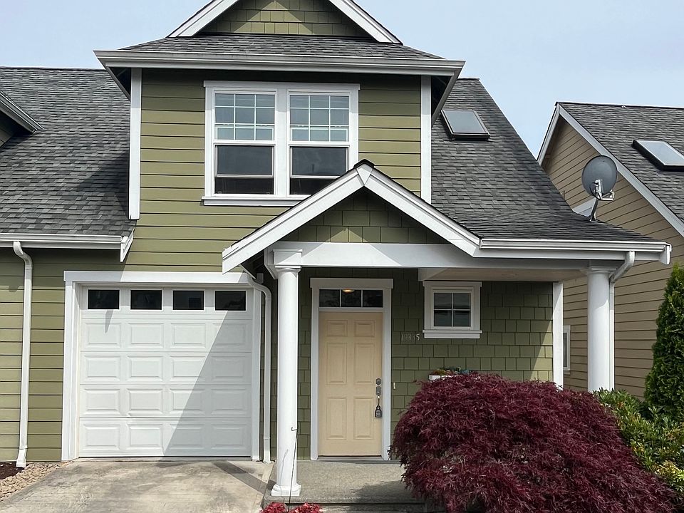 1st image of 19335 Gadwall Ln NE