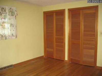 5th image of 1800 W 38th St