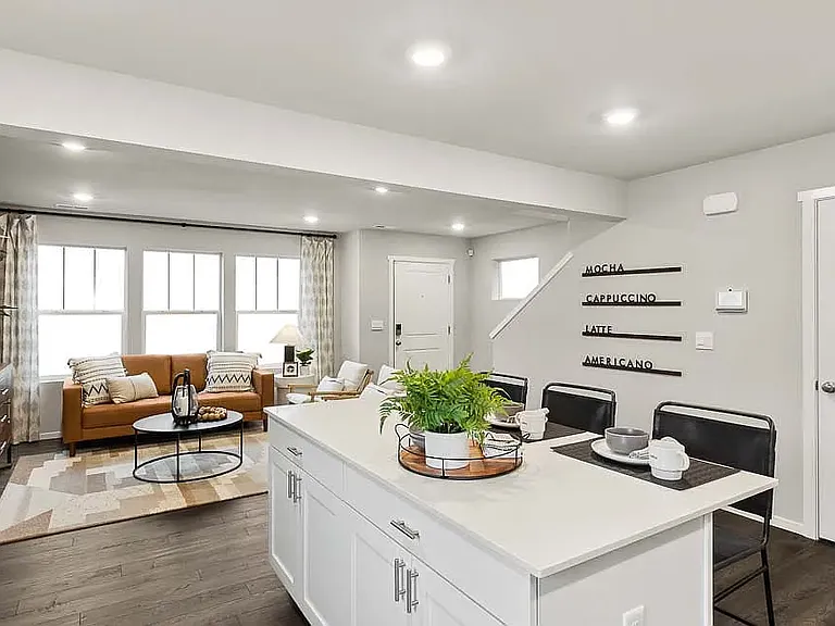 2216 Trailside Dr NE #50 — Photo 3