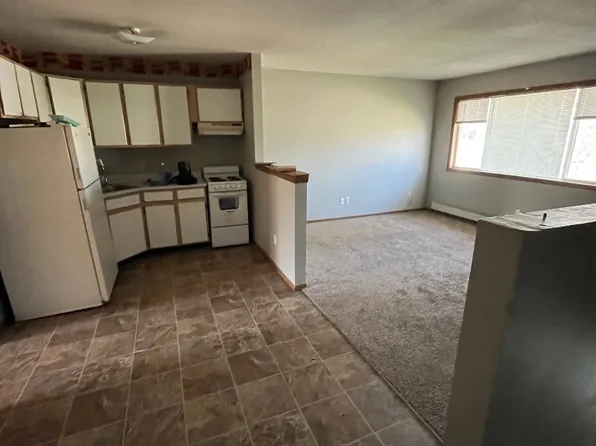 1302 S 11th St APT 12, Oskaloosa, IA 52577