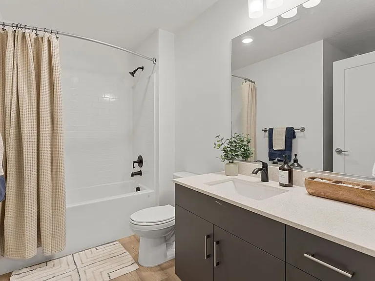Brand New Modern Apartments at Ascesa — Photo 21