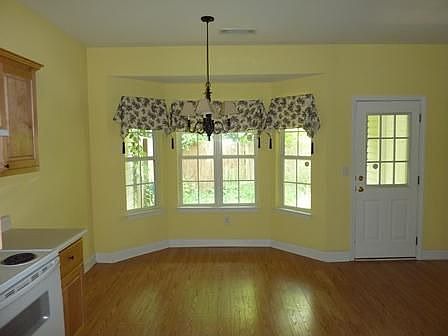 4th image of 86 Cane Creek Cmns