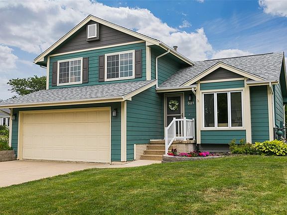 2nd image of 521 Bezdek Dr NW