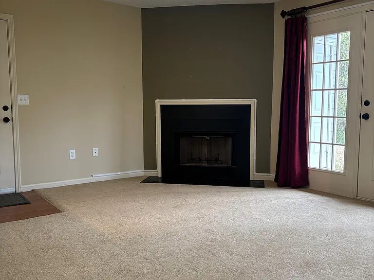 503 Pelham Square Way — Photo 2